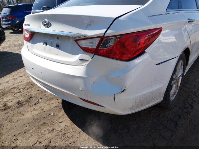 HYUNDAI SONATA LIMITED - 6