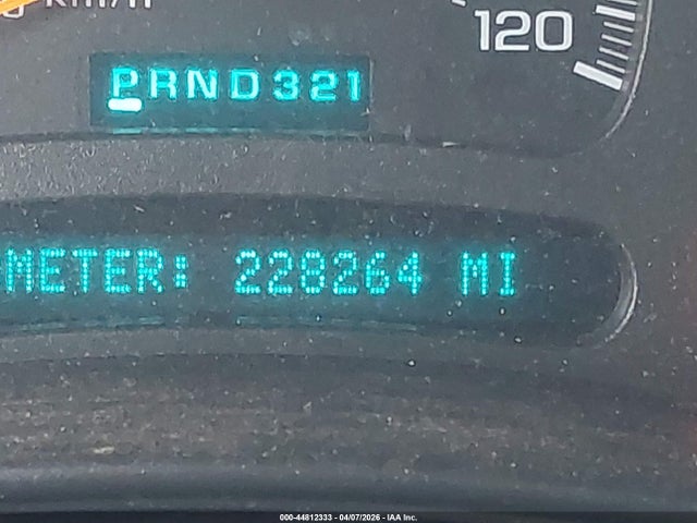 2004 GMC SIERRA 2500 SLE — миниатюра 16
