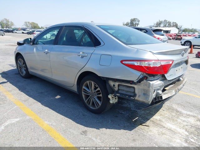 TOYOTA CAMRY - 3