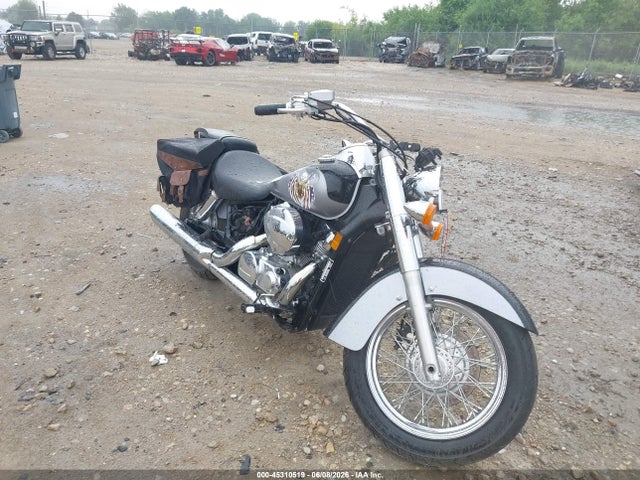 2005 HONDA VT750 CA