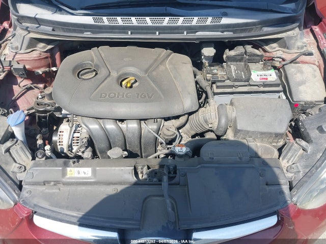 HYUNDAI ELANTRA SE - 10