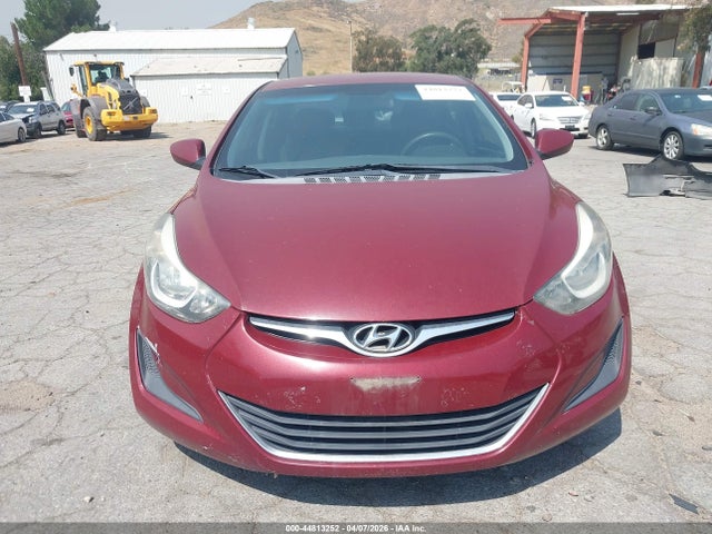 HYUNDAI ELANTRA SE - 6