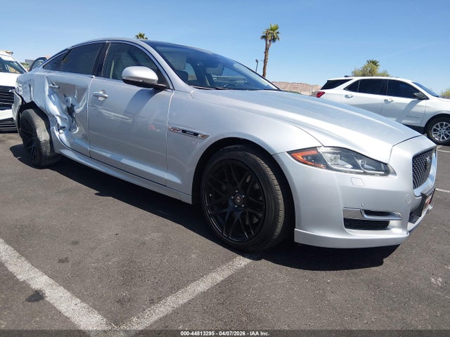 2016 Jaguar XJ — фото 1