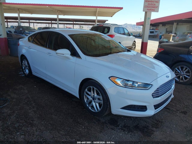 FORD FUSION SE - 1