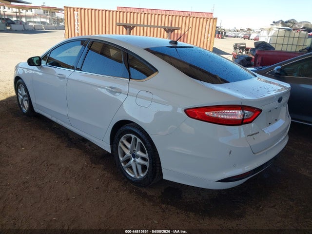 FORD FUSION SE - 3