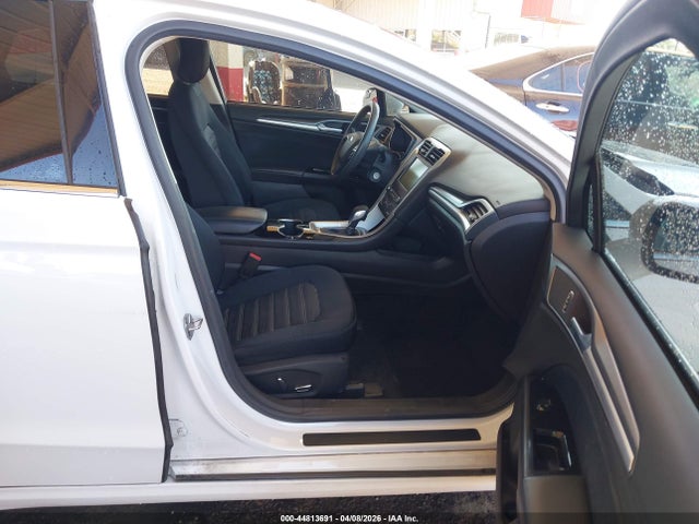 FORD FUSION SE - 5