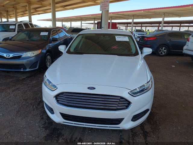 FORD FUSION SE - 6