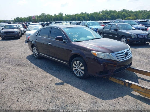 2011 TOYOTA AVALON LIMITED