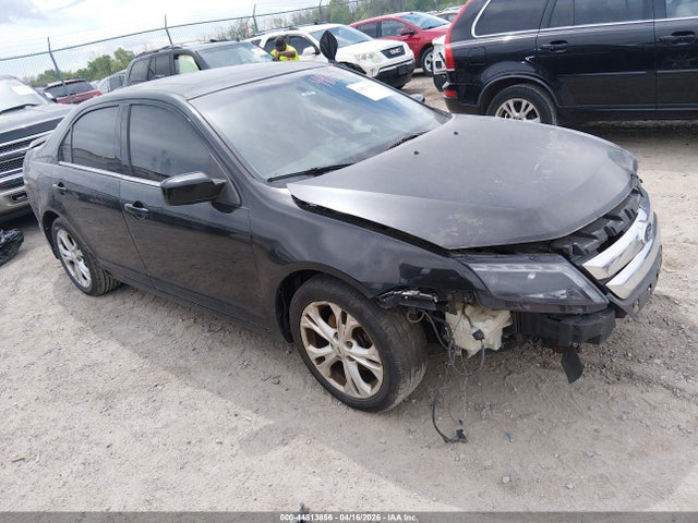 FORD FUSION SE - 1