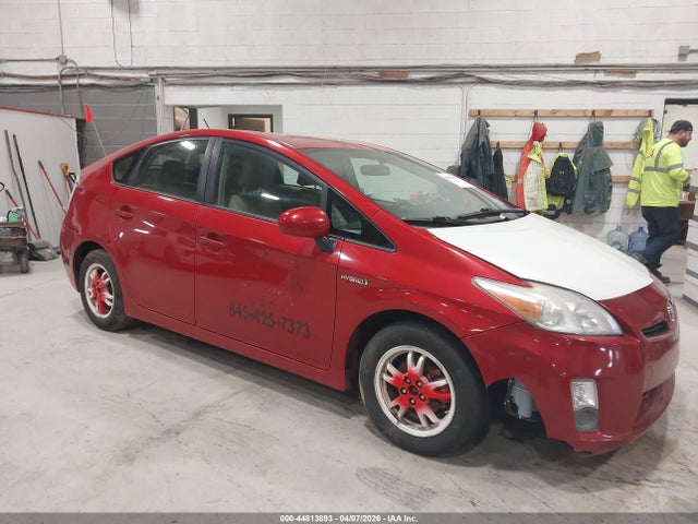 TOYOTA PRIUS - 1