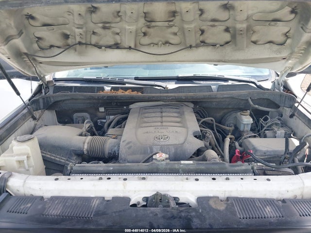 TOYOTA TUNDRA - 10