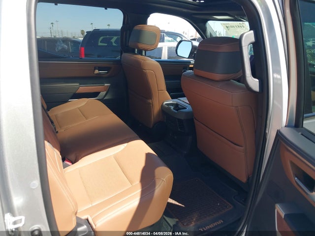 صورة 8 لـ 2025 Toyota TUNDRA 1794 EDITION