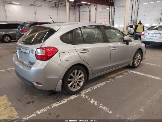صورة 4 لـ 2013 Subaru IMPREZA 2.0I PREMIUM