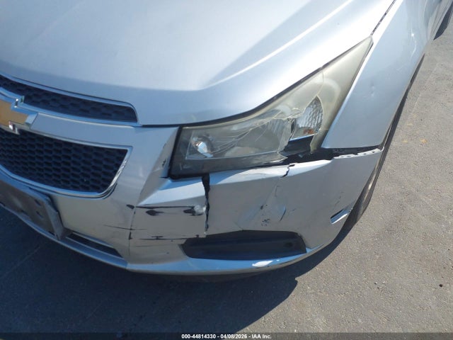 CHEVROLET CRUZE 1LT AUTO - 6