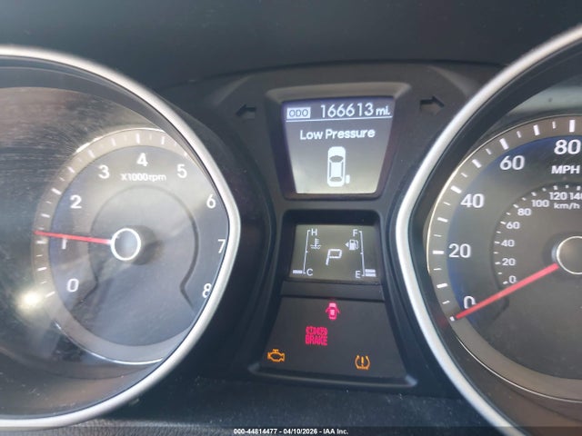 HYUNDAI ELANTRA GT - 7