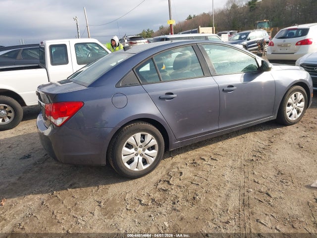 CHEVROLET CRUZE LS MANUAL - 4