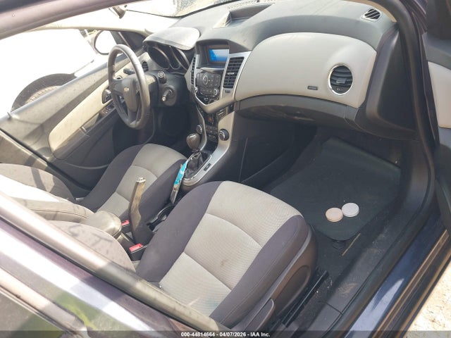 CHEVROLET CRUZE LS MANUAL - 5