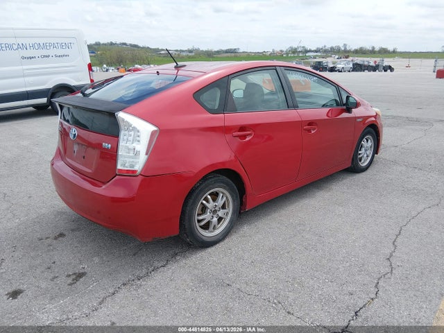TOYOTA PRIUS - 4
