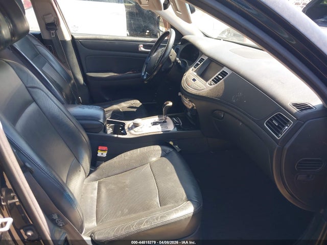 HYUNDAI GENESIS 3.8 - 5