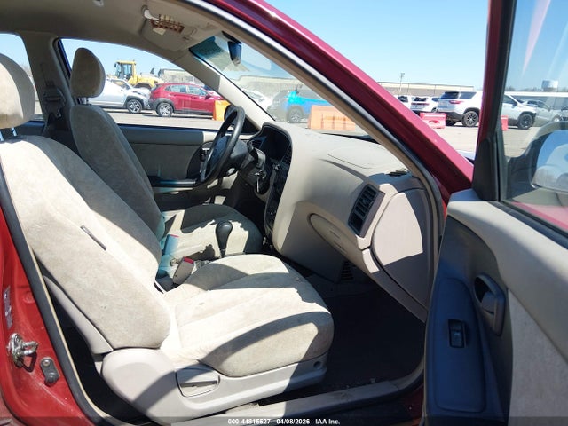 HYUNDAI ELANTRA GLS - 5