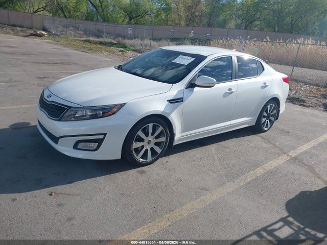 KIA OPTIMA LX - 2