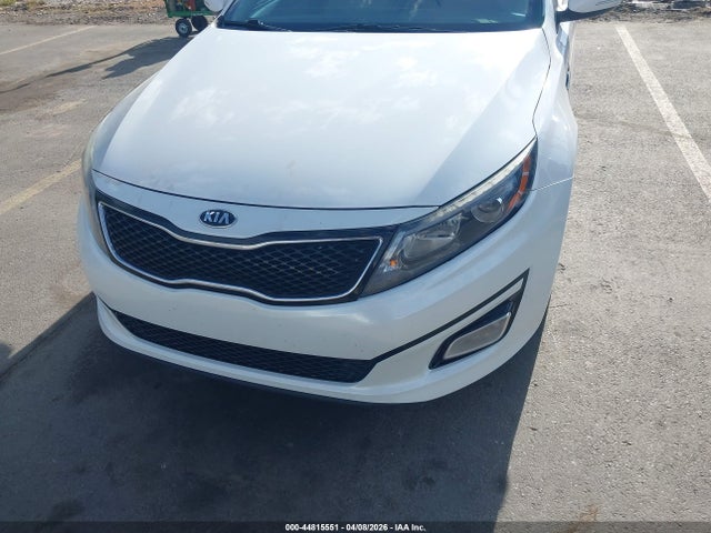 KIA OPTIMA LX - 6