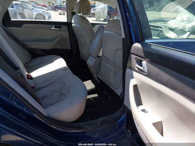 HYUNDAI SONATA SE - 8