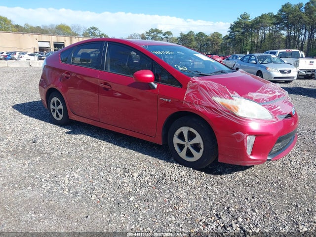 2013 TOYOTA PRIUS TWO