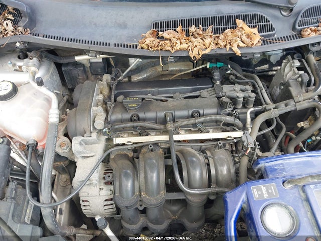FORD FIESTA SEL - 10