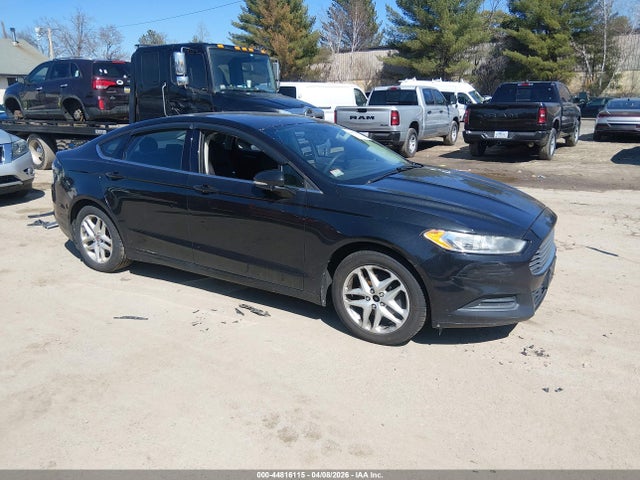 FORD FUSION SE - 1