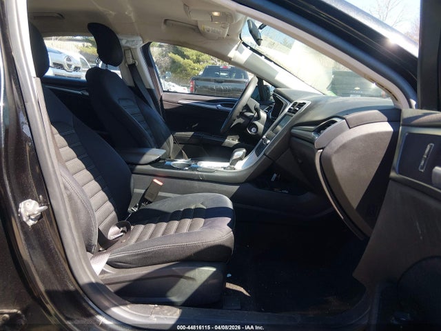 FORD FUSION SE - 5