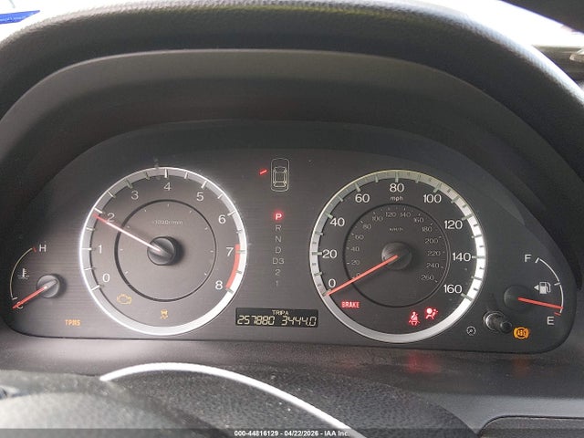 HONDA ACCORD 2.4 LX - 7