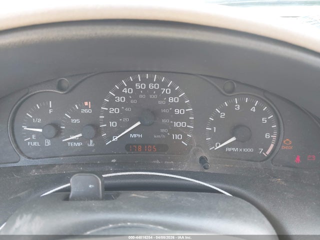 CHEVROLET CAVALIER - 7