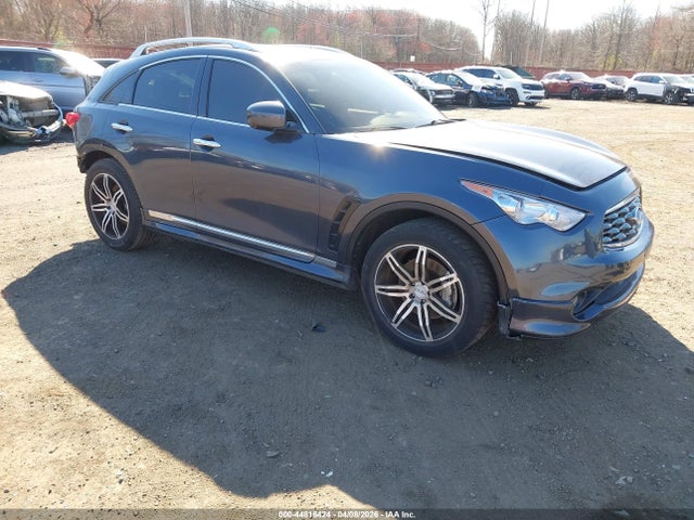 2010 INFINITI FX35 