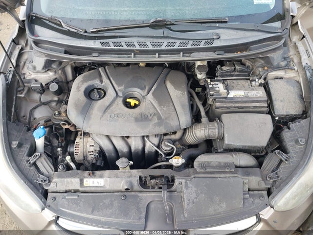 HYUNDAI ELANTRA LIMITED - 10