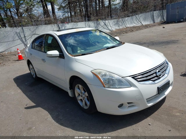 2010 NISSAN ALTIMA 3.5 SR