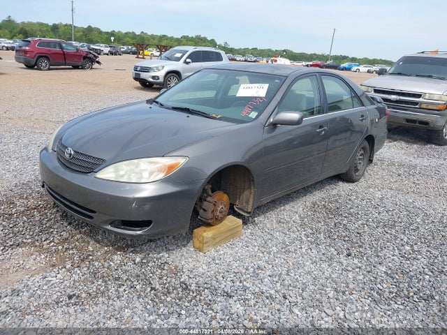 TOYOTA CAMRY - 2
