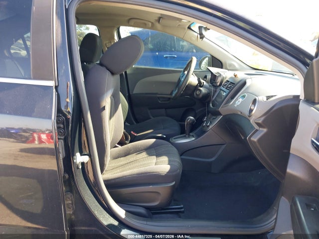 CHEVROLET SONIC LT AUTO - 5