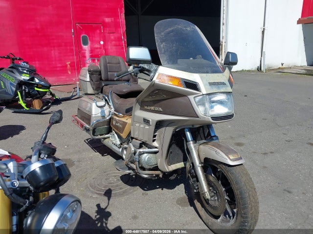 1985 HONDA GL1200 A