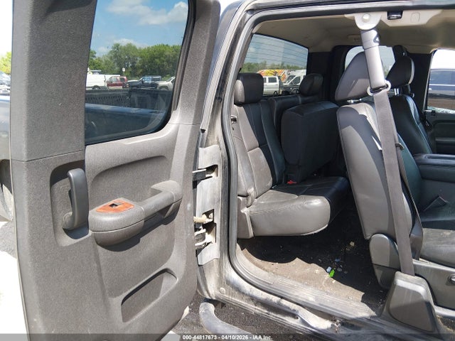 CHEVROLET SILVERADO 2500HD LTZ - 8