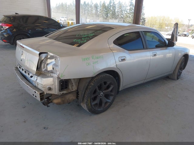 DODGE CHARGER - 4