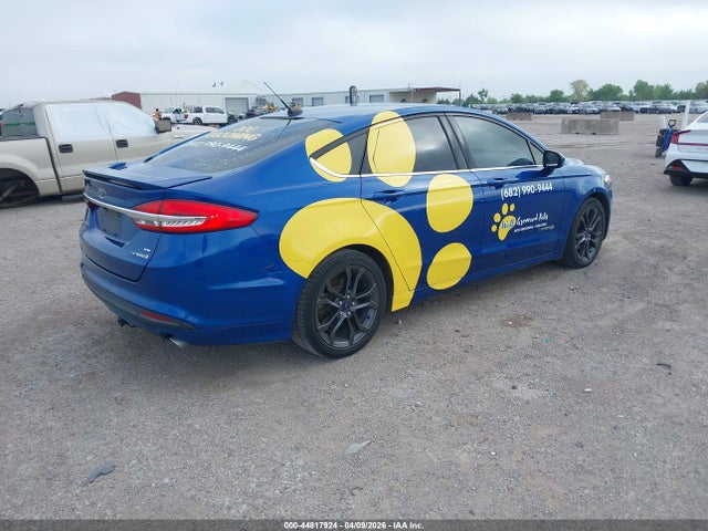 FORD FUSION HYBRID SE - 4