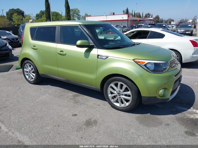 KIA SOUL + - 1