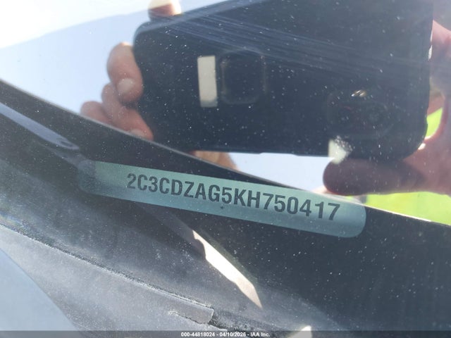 DODGE CHALLENGER SXT - 9