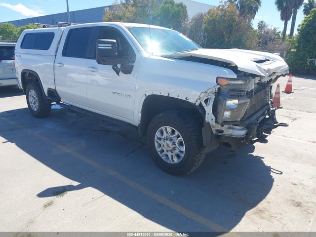 CHEVROLET SILVERADO 2500HD 4WD STANDARD BED LT - 1