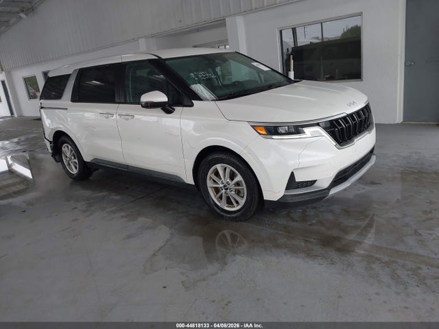 2023 KIA CARNIVAL LX SEAT PACKAGE