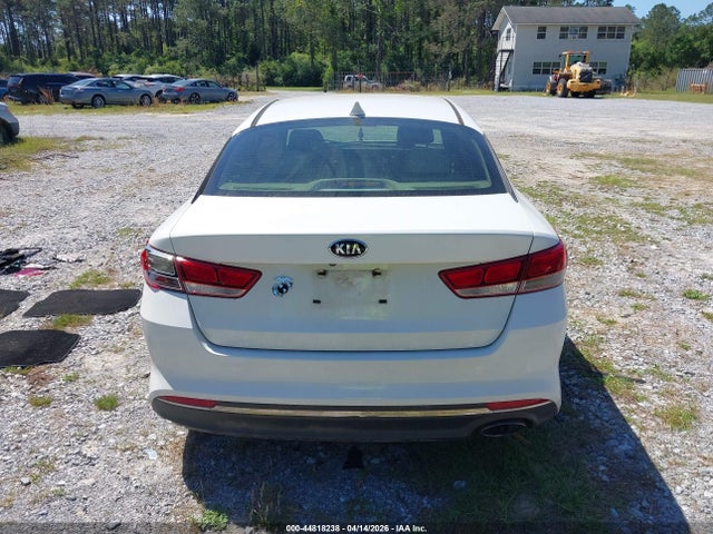 2016 KIA OPTIMA LX — миниатюра 17