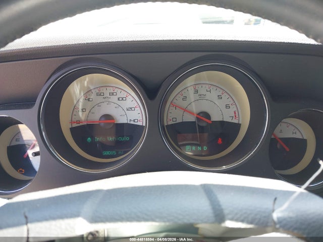 DODGE CHALLENGER SXT - 7