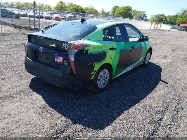 TOYOTA PRIUS - 4