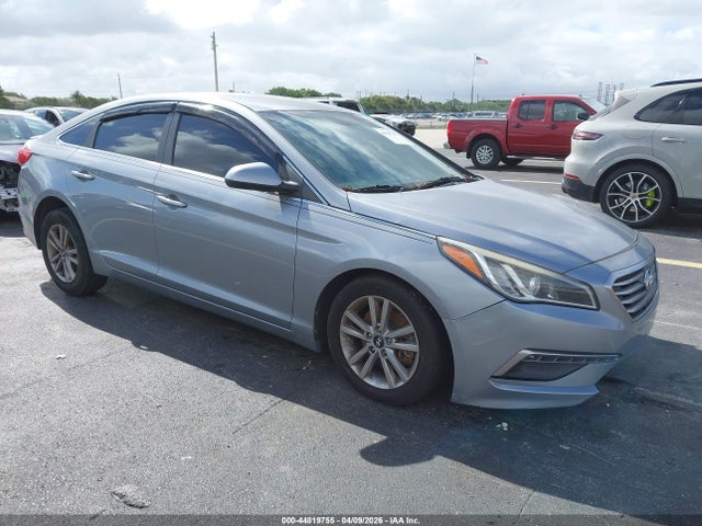 HYUNDAI SONATA SE - 1